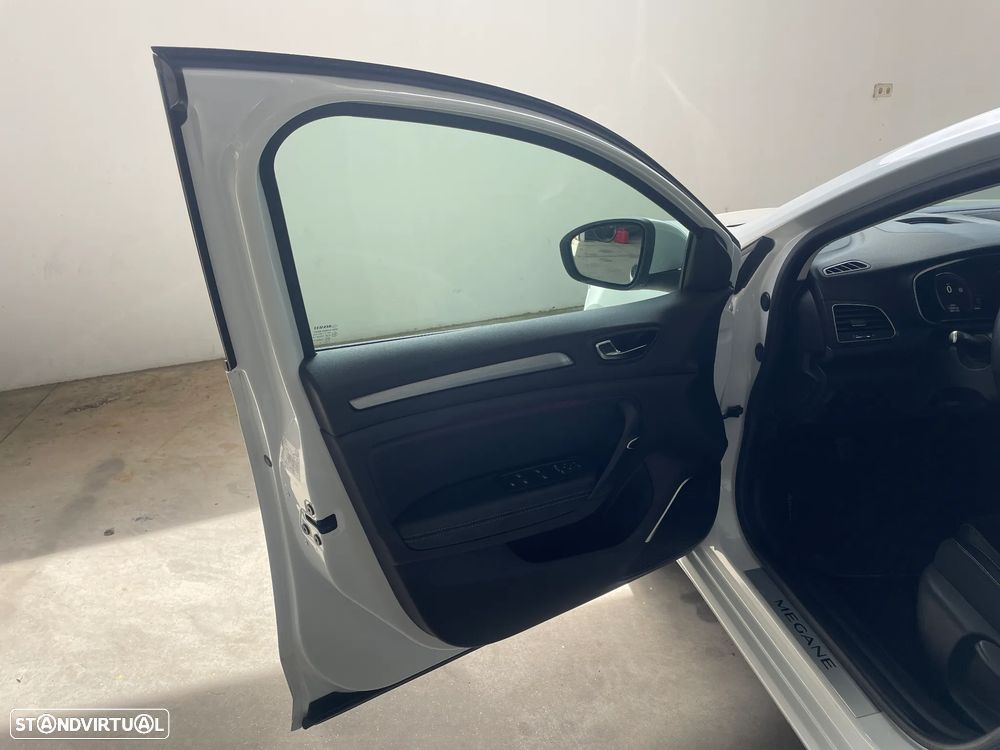Renault Mégane ENERGY TCe 130 INTENS - 9