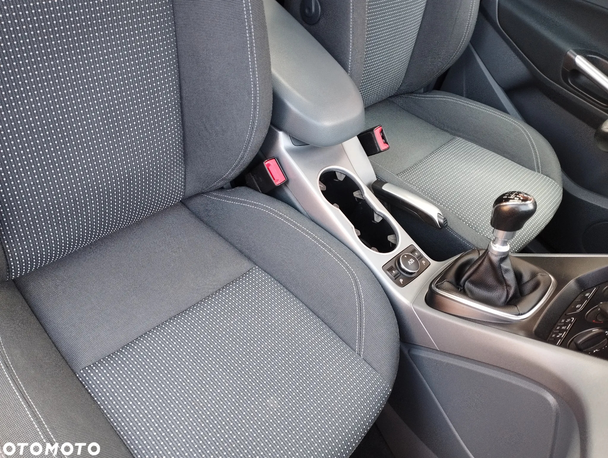 Ford C-MAX 1.0 EcoBoost Titanium ASS - 24