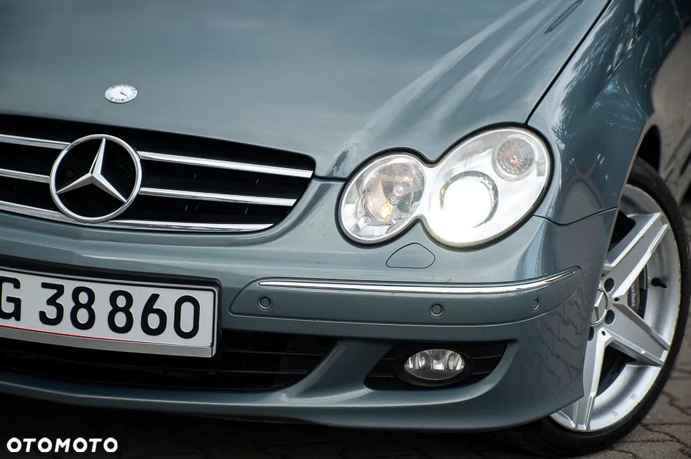 Mercedes-Benz CLK 350 7G-TRONIC Avantgarde - 17