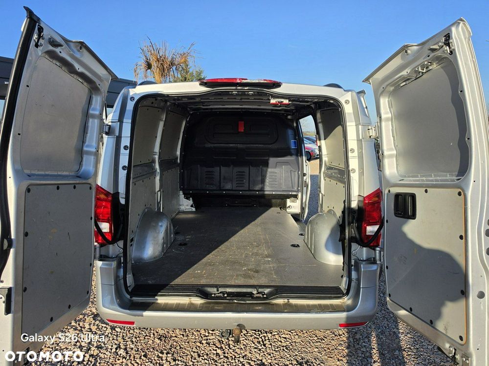 Mercedes-Benz Vito - 37