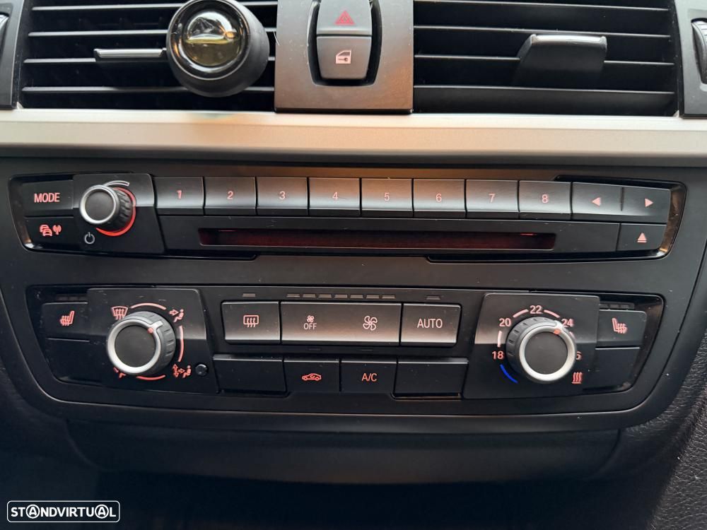 BMW 318 d Line Sport Shadow Auto - 24