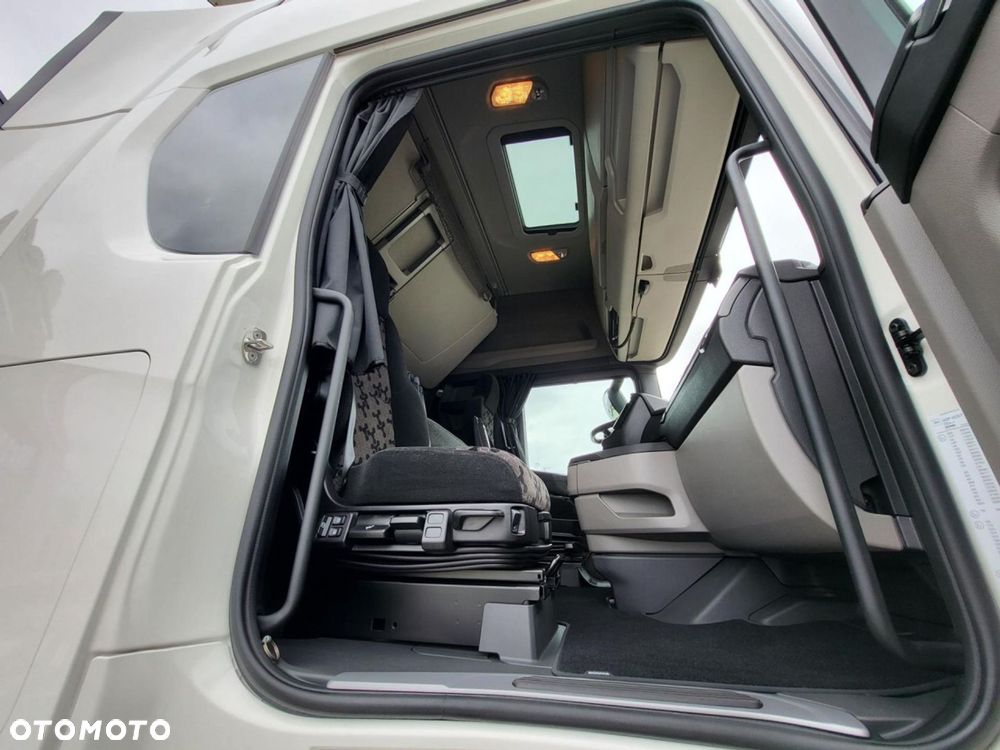 Scania S 460 A4x2EB Mega - 13