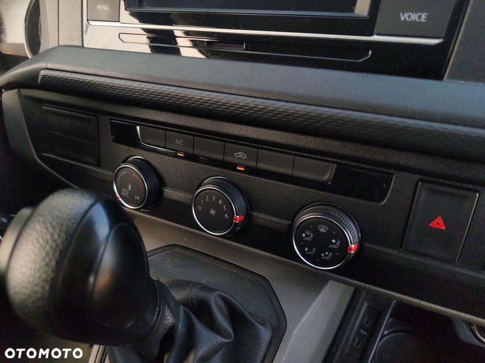 Volkswagen Transporter DSG - 22