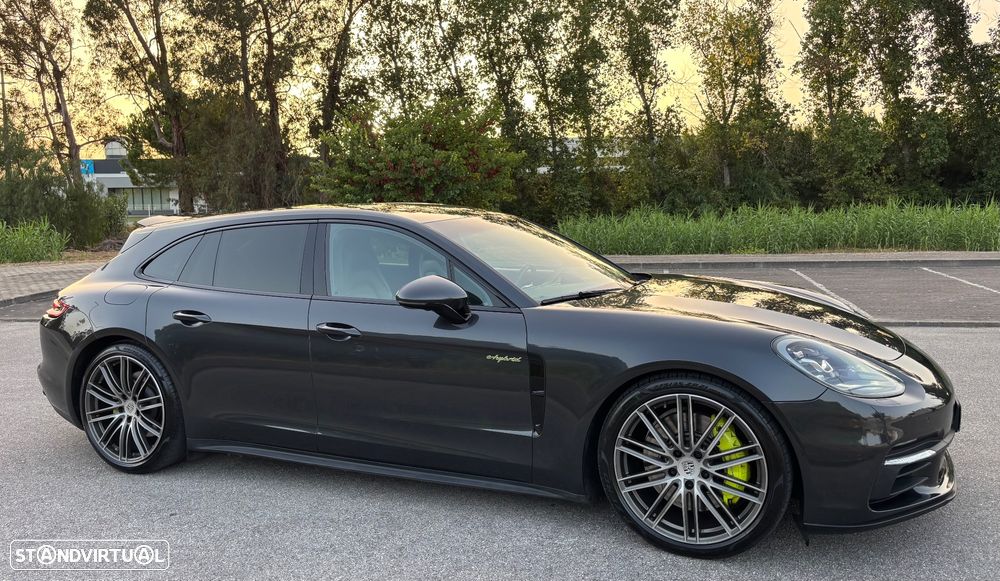 Porsche Panamera Sport Turismo - 9