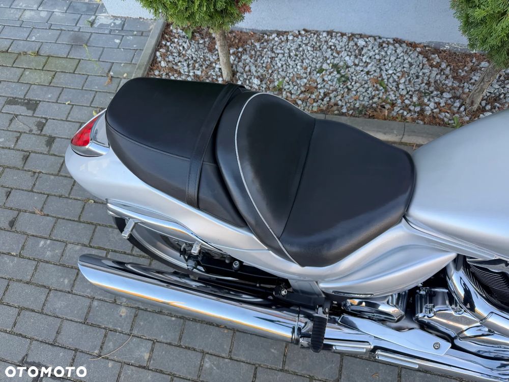 Suzuki VZ - 19