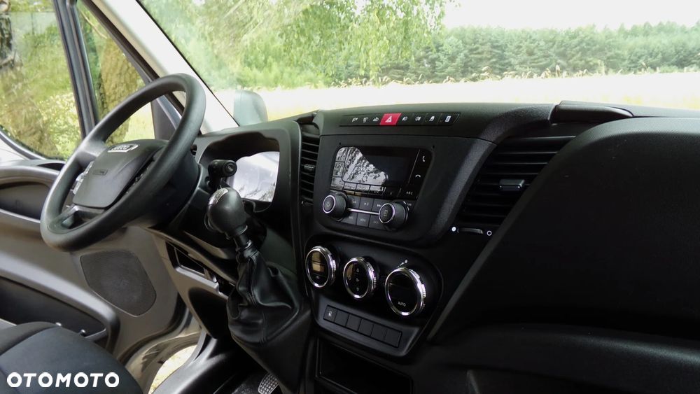 Iveco DAILY 35-140 2.3 140KM * L4H2 * MAXX * KLIMATRONIK * SERWIS ! WZOROWY STAN ! - 20