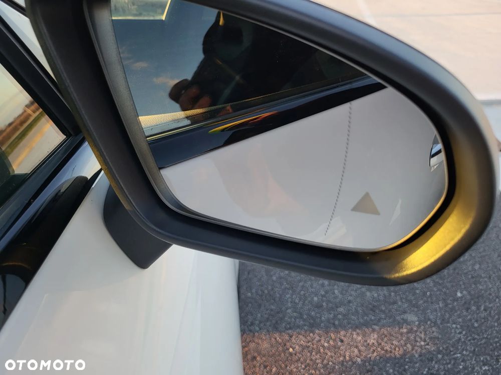 Mercedes-Benz CLA 220 d AMG Line 8G-DCT - 35