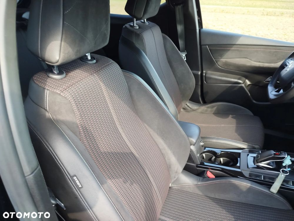DS Automobiles DS 3 Crossback 1.2 PureTech Performance Line - 21