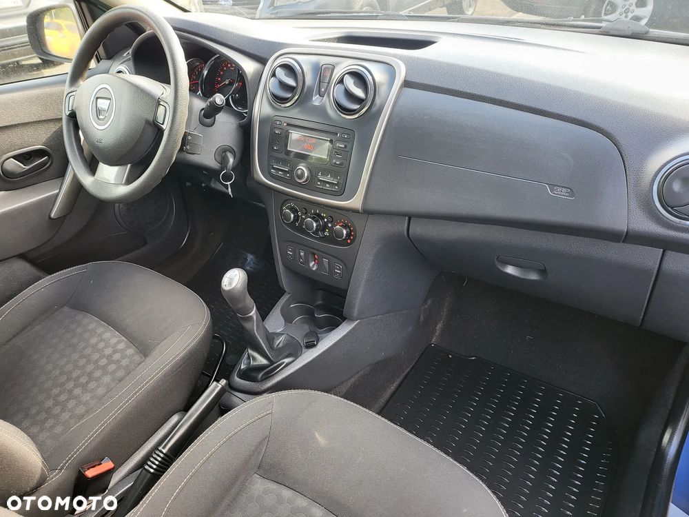 Dacia Logan MCV TCe 90 S&S Celebration - 10