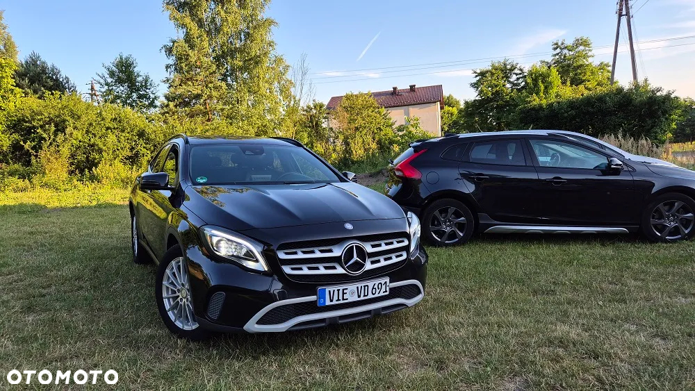 Mercedes-Benz GLA 180 (CDI) d 7G-DCT StreetStyle - 2