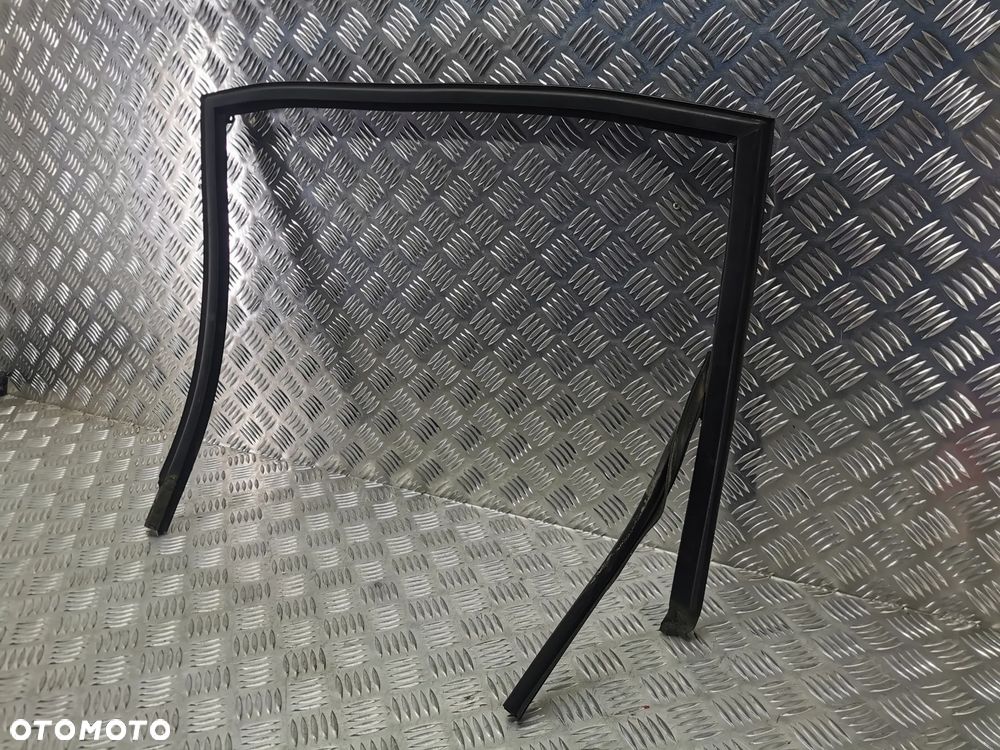VW TOUAREG 7L 03-09R USZCZELKA DRZWI SZYBY LEWY TYL 7L0839431 - 4