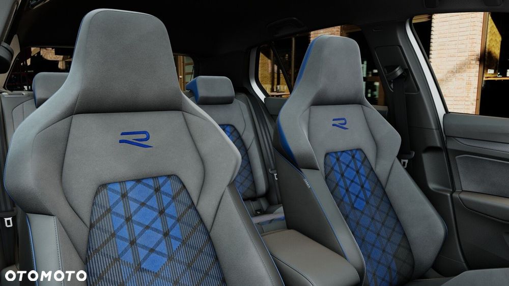 Volkswagen Golf - 11