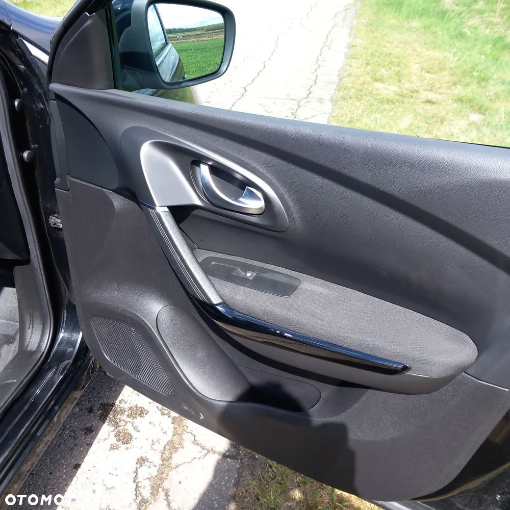 Renault Kadjar 1.3 TCe FAP Black Edition EDC - 25