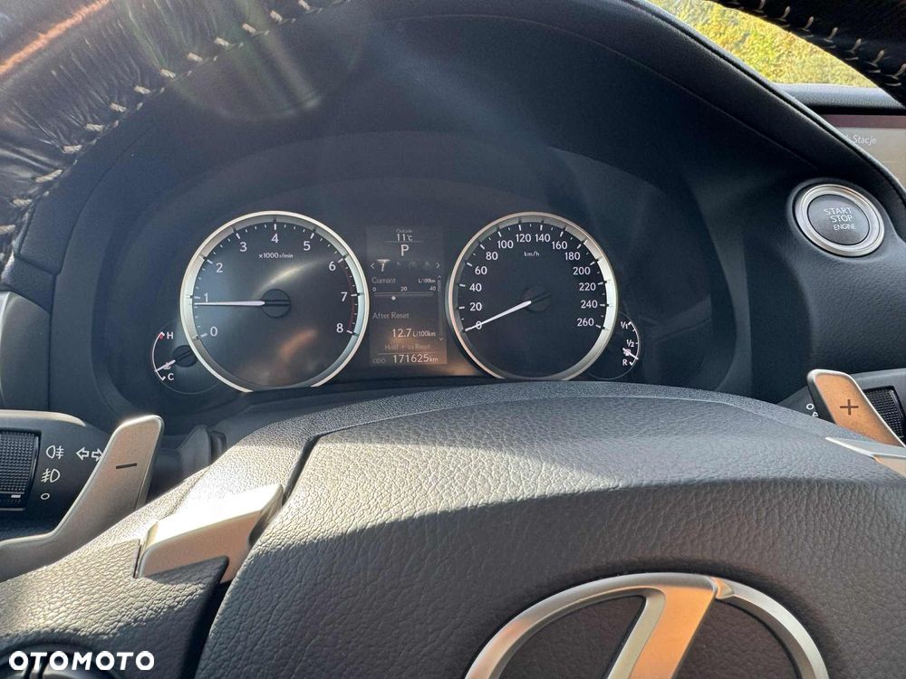 Lexus IS 200t Elite - 9
