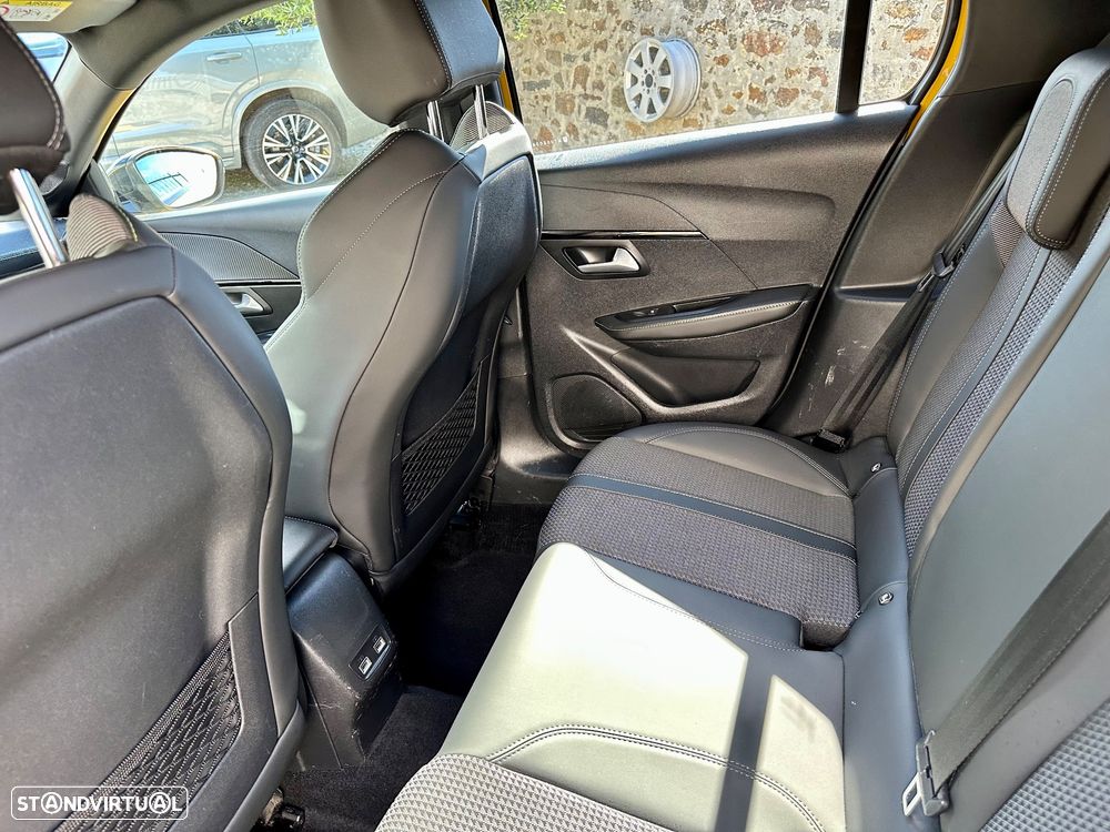 Peugeot 208 1.5 BlueHDi GT Line - 40