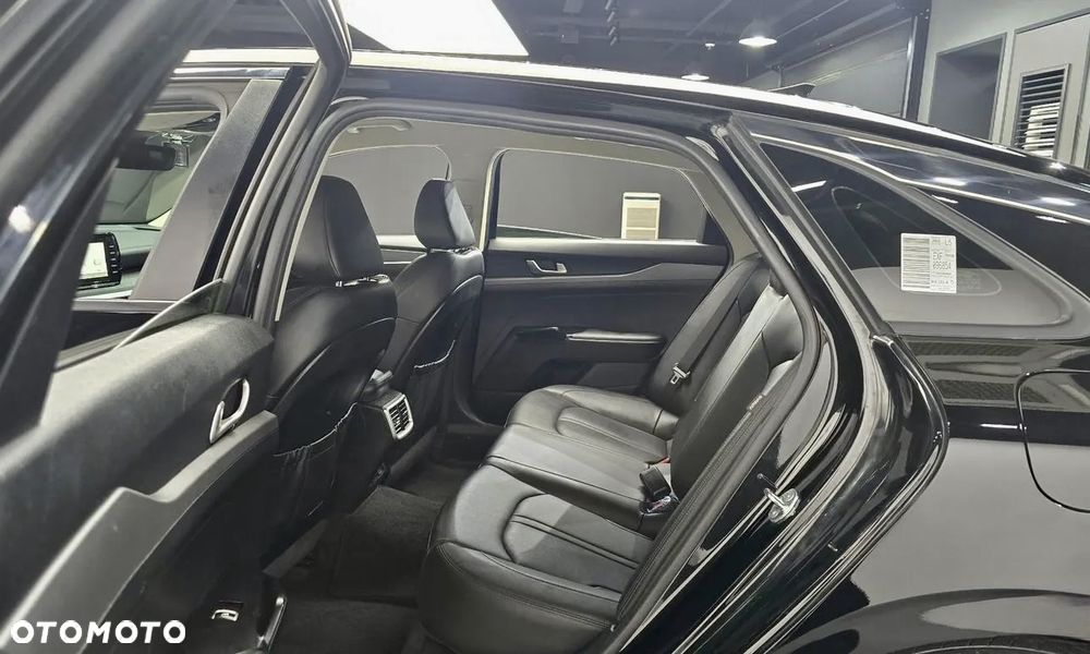 Kia K5 - 13