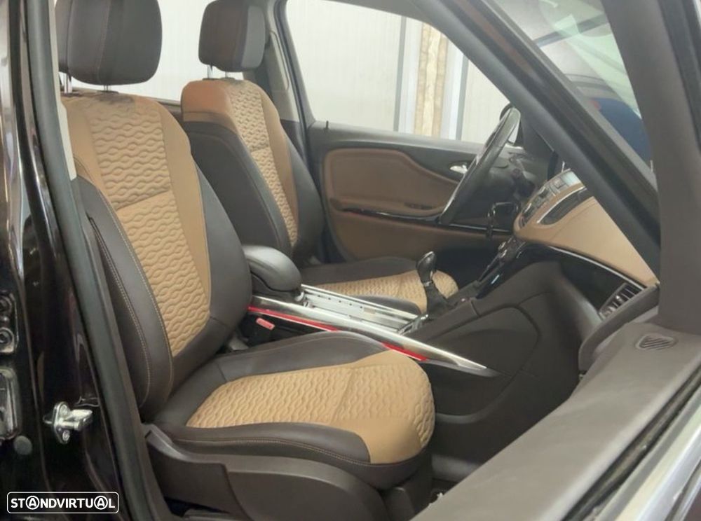 Opel Zafira 1.4 T Executive S/S J18 - 7