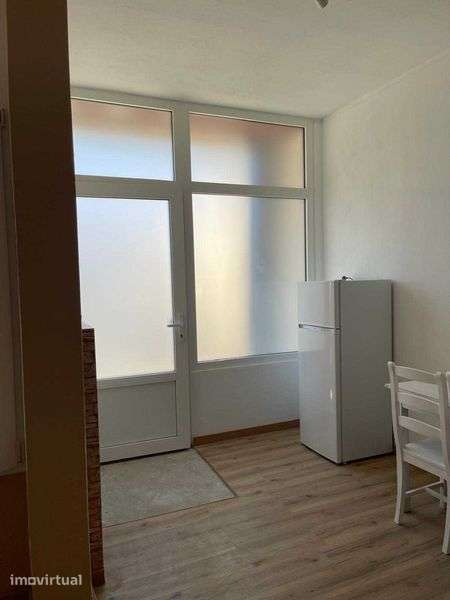 Estúdio T0 para Venda no Centro de São Mamede de Infesta – 35 m² - Grande imagem: 5/10