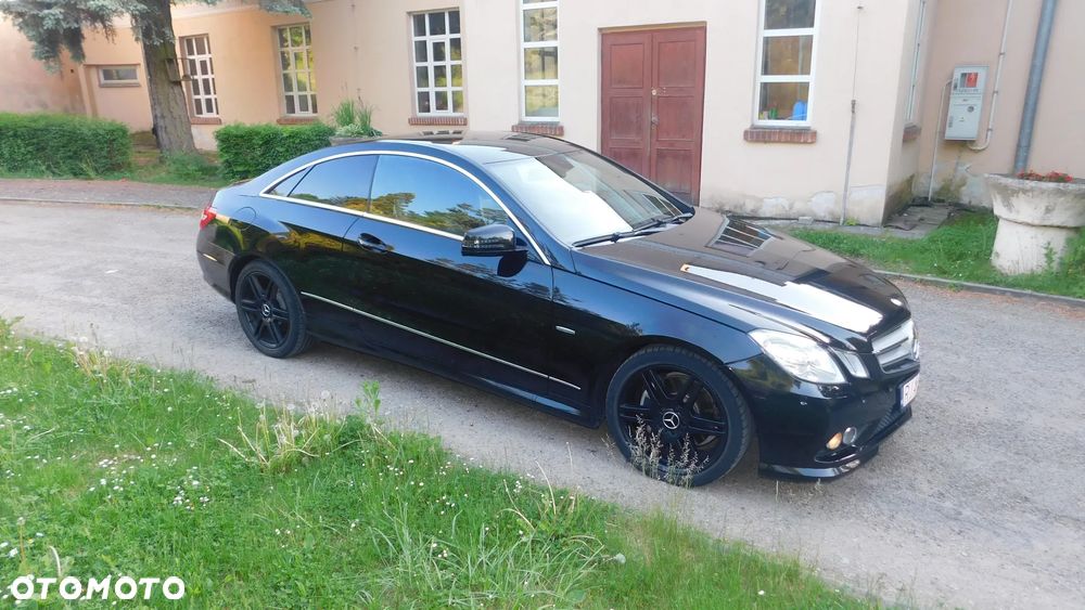 Mercedes-Benz Klasa E - 28