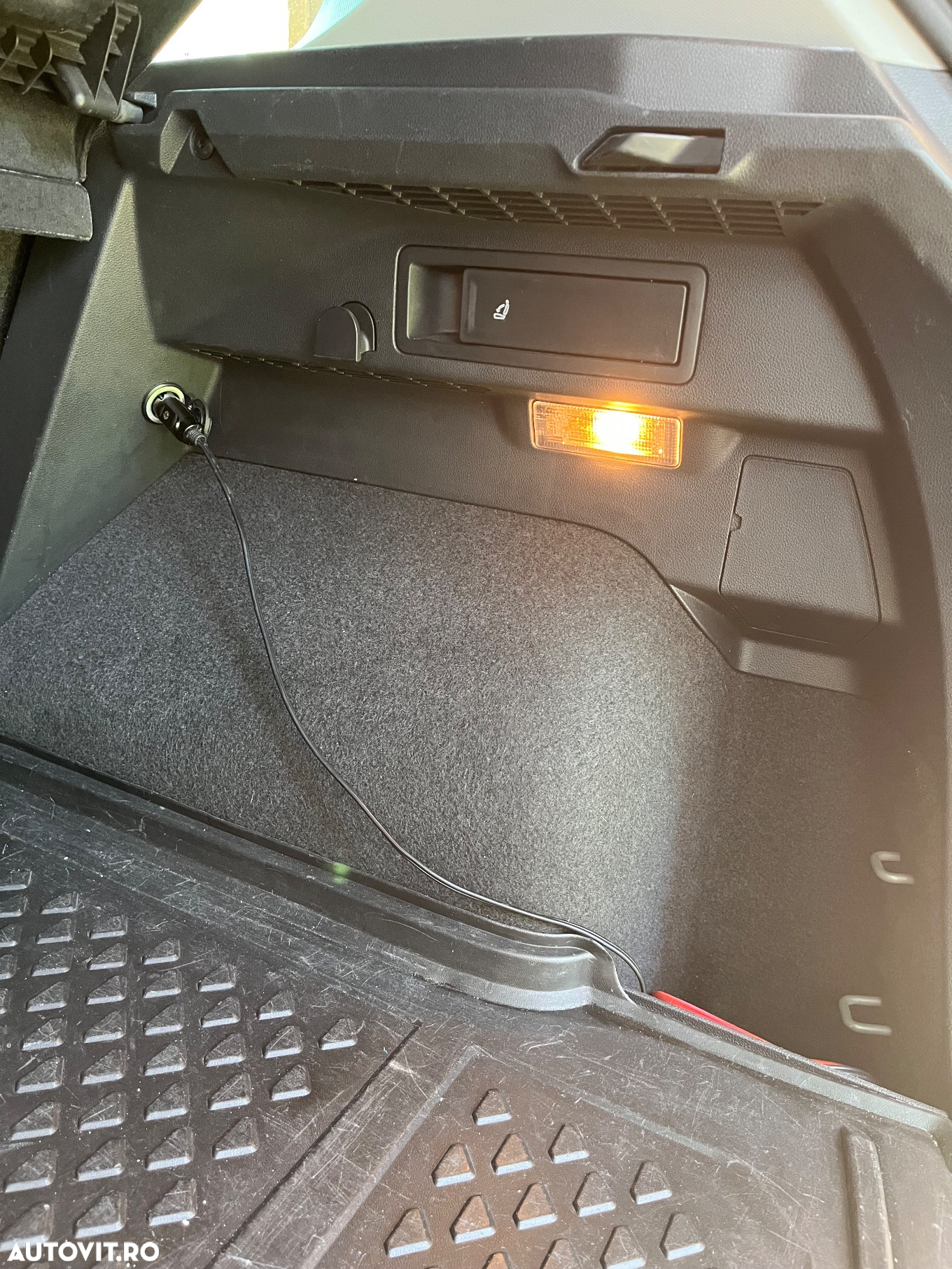 Volkswagen Tiguan 2.0 TDI 4Mot DSG Comfortline - 13
