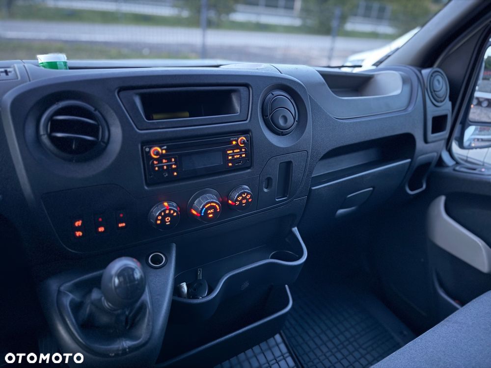 Renault Master - 22