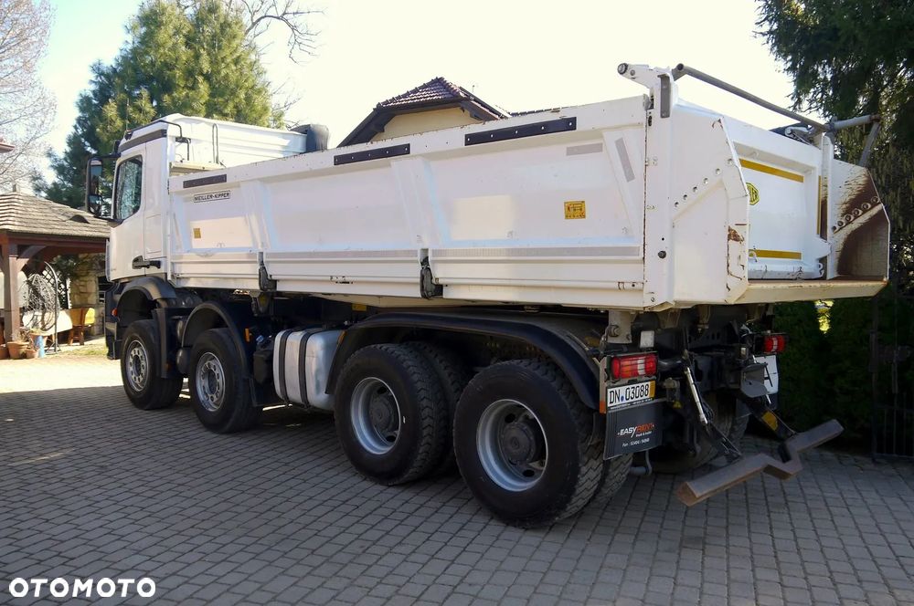 Mercedes-Benz AROCS - 3