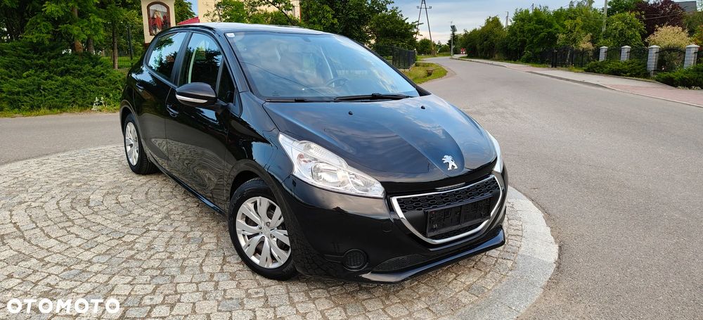 Peugeot 208 - 2