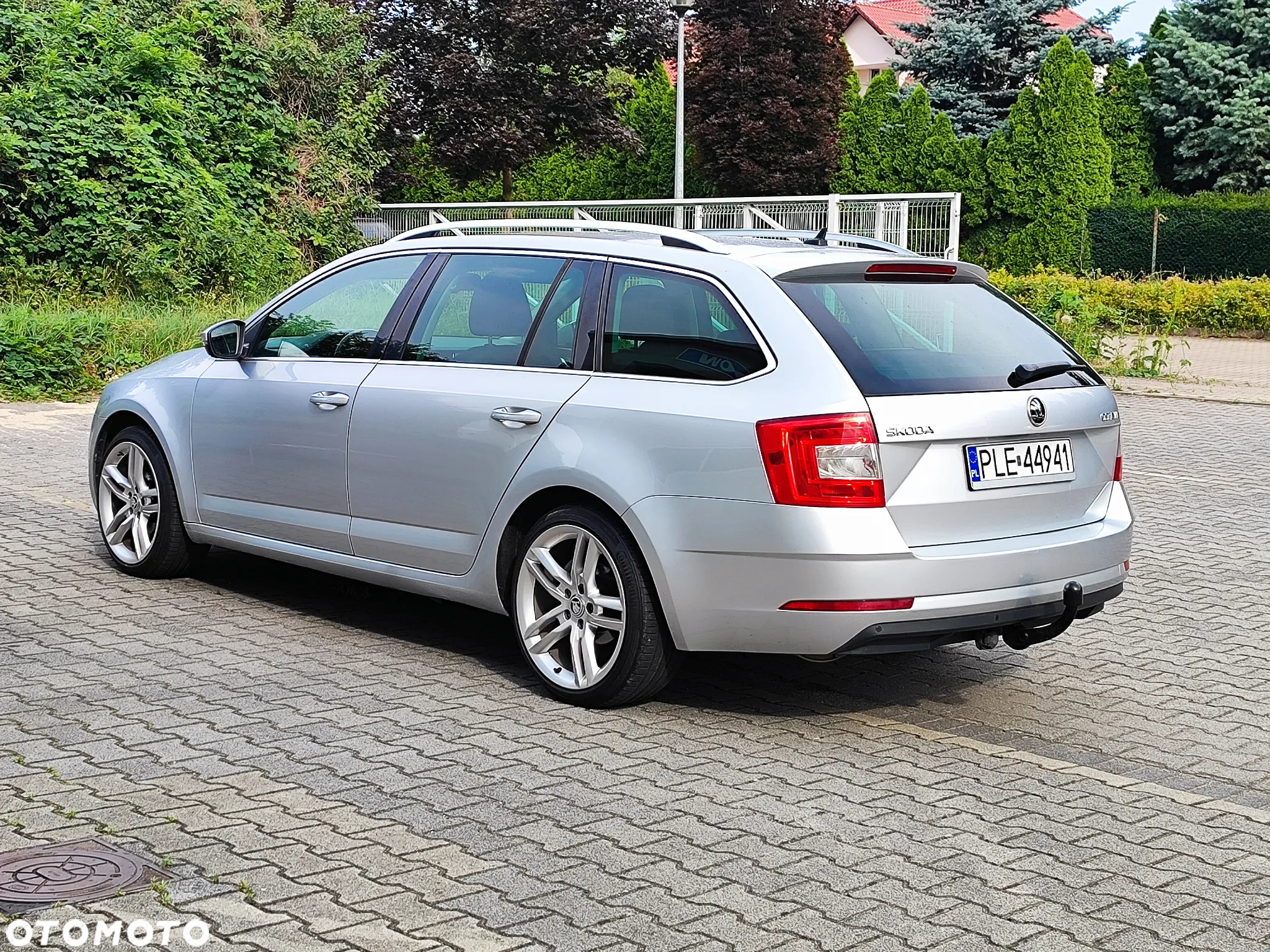 Skoda Octavia 2.0 TDI Ambition DSG - 4
