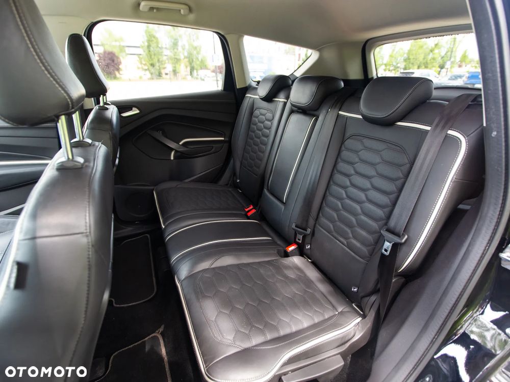 Ford Kuga - 22