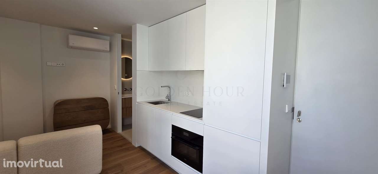 T1 Novo e Moderno – A 10m do Metro Faria Guimarães, Porto - Grande imagem: 4/17