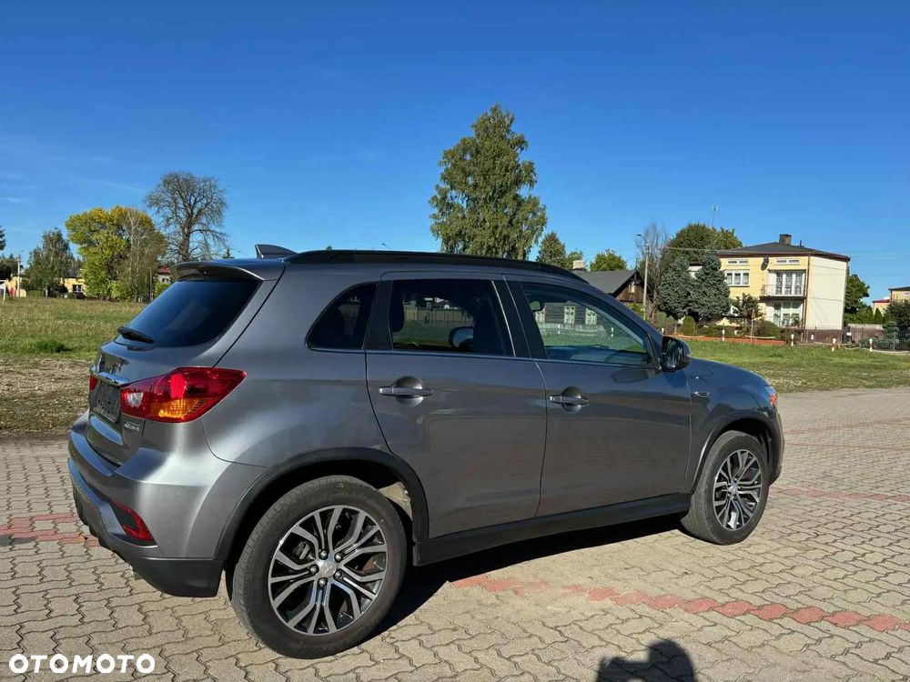 Mitsubishi ASX - 17