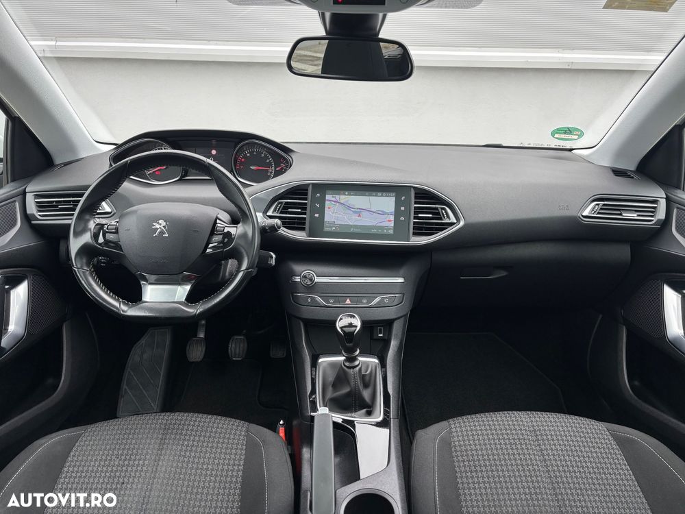 Peugeot 308 SW PureTech 110 Stop & Start Allure - 5