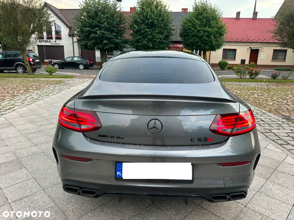 Mercedes-Benz Klasa C AMG 63 - 30
