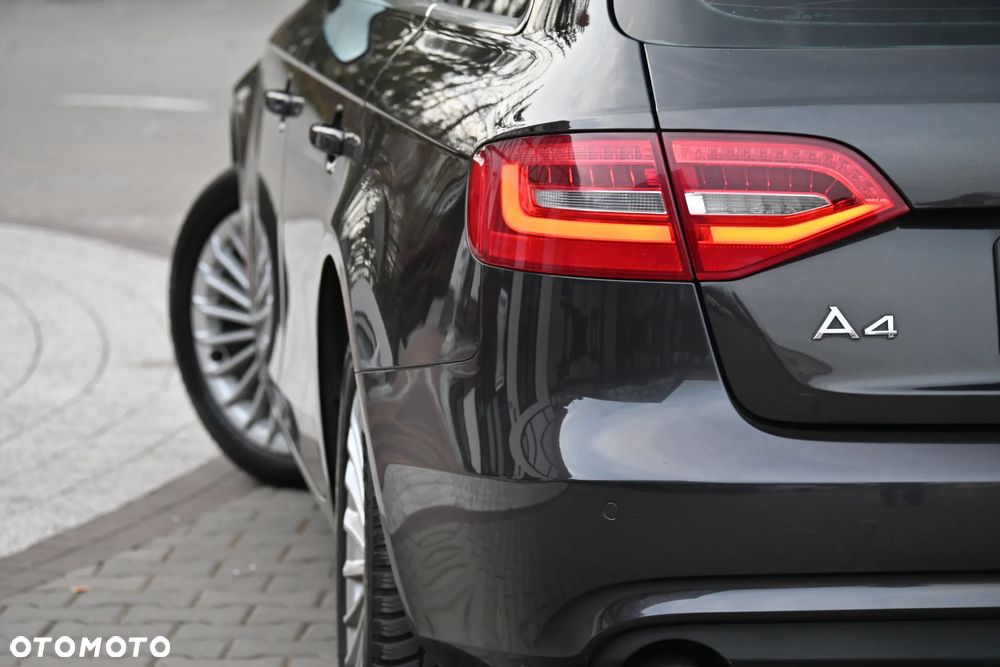 Audi A4 Avant 2.0 TFSI quattro S tronic S line Sportpaket - 20