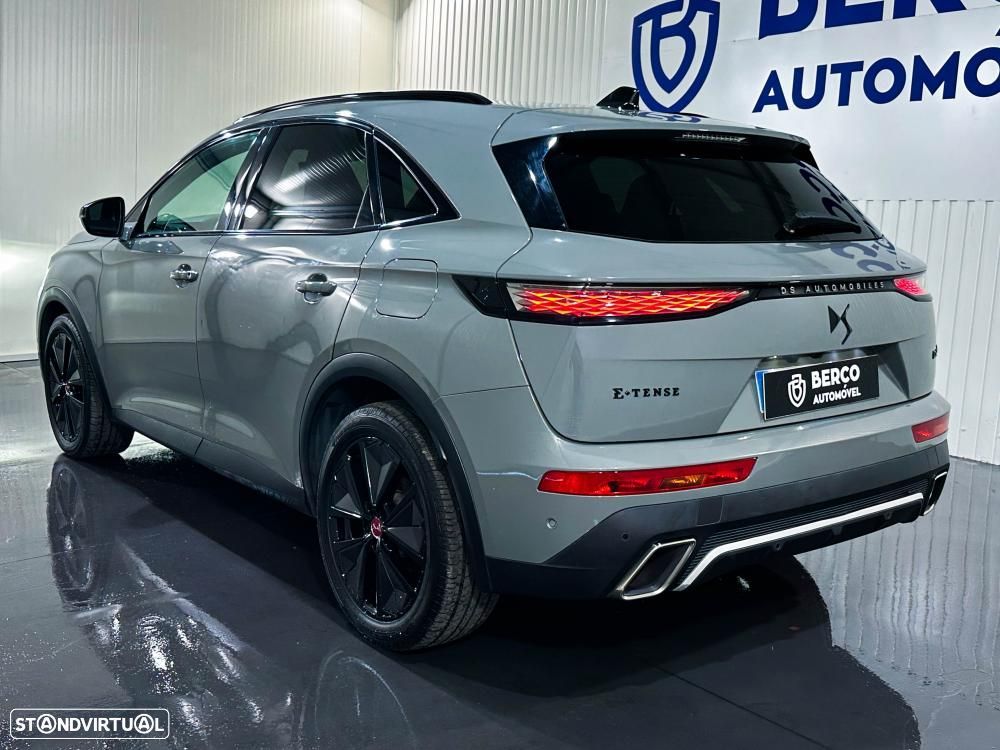 DS DS7 Crossback E-Tense Performance Line EAT8 - 7