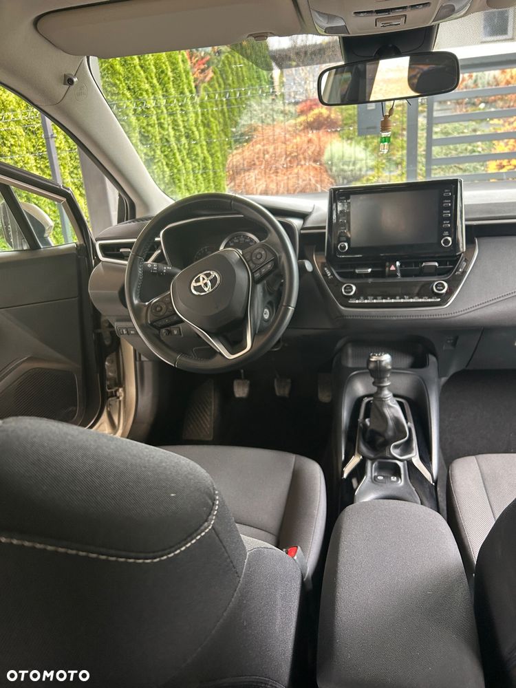 Toyota Corolla 1.5 Comfort - 8