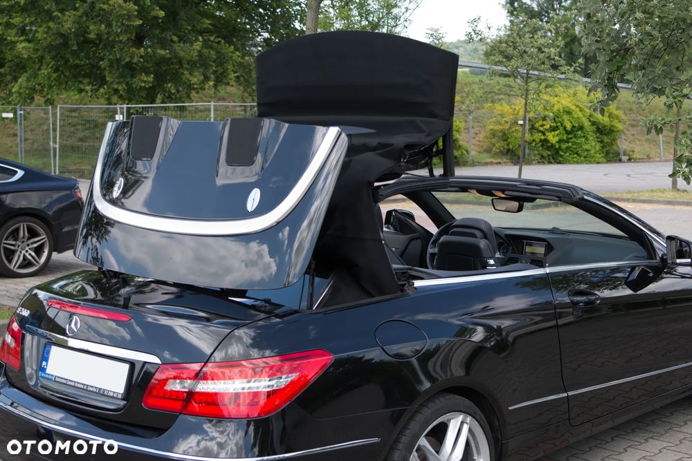 Mercedes-Benz Klasa E 200 CGI BlueEFFICIENCY Automatik Elegance - 12