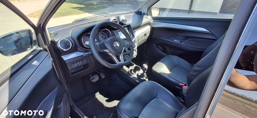 Aixam Crossover - 11