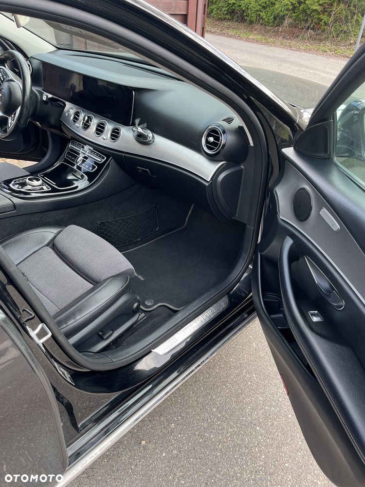 Mercedes-Benz Klasa E ver-200-d-9g--tronic - 6