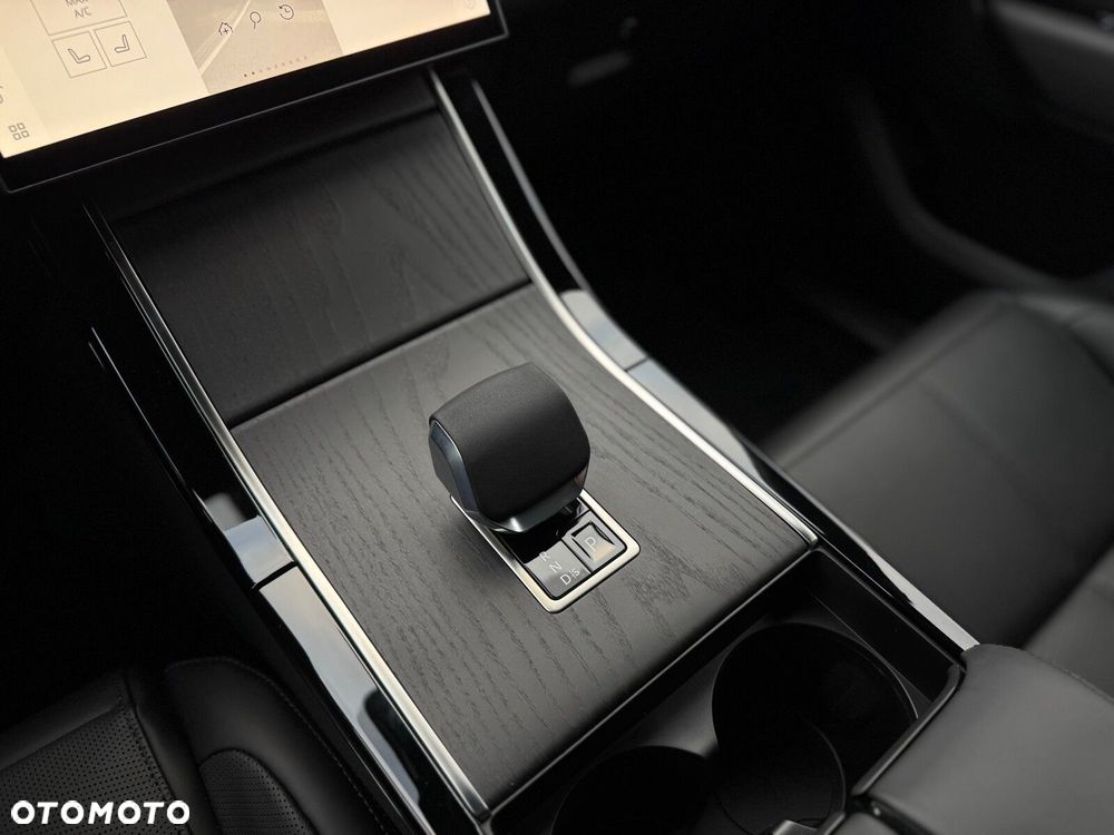 Land Rover Range Rover Velar - 18