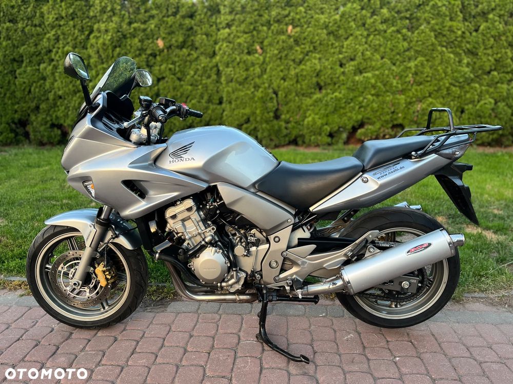 Honda CBF - 9