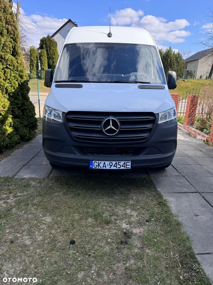 Mercedes-Benz Sprinter - 1