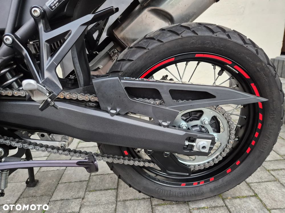 Honda CRF - 33