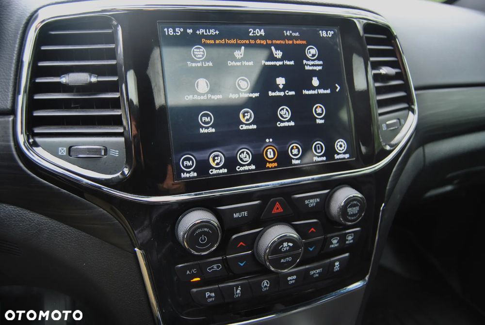 Jeep Grand Cherokee - 14