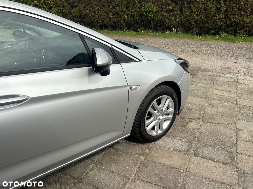 Opel Astra - 32