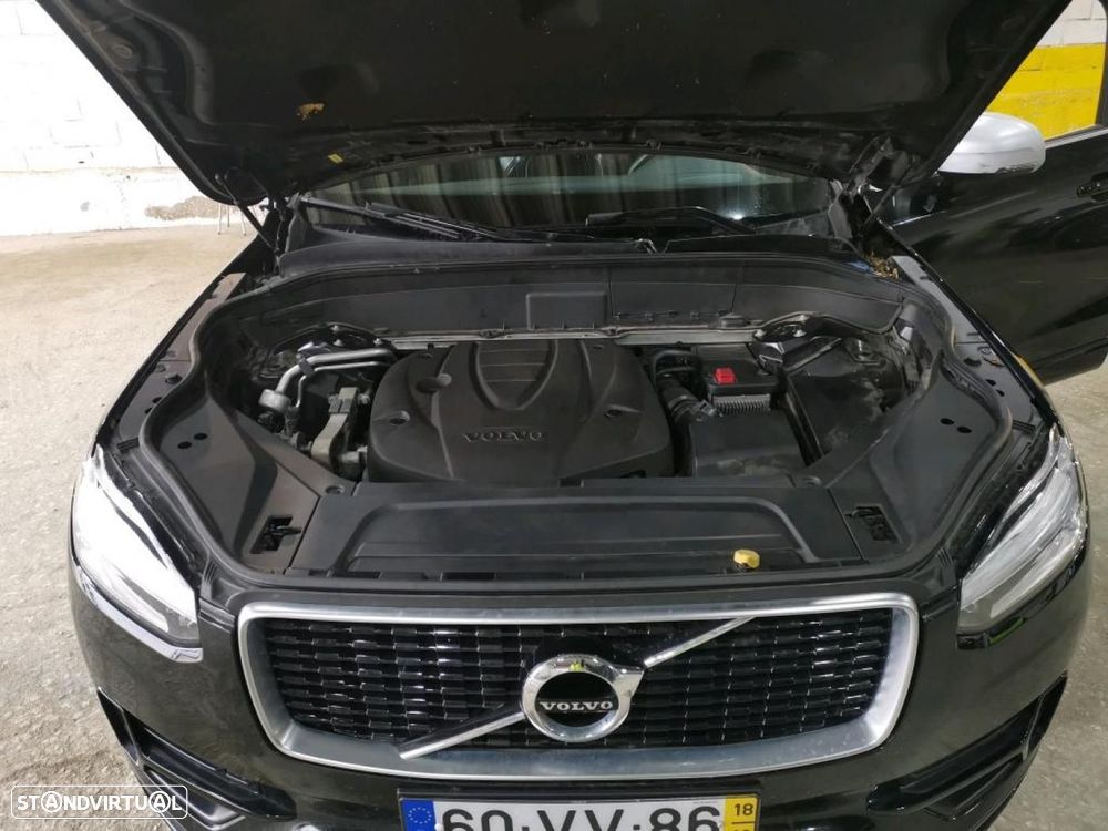 Volvo XC 90 2.0 D4 R-Design - 14