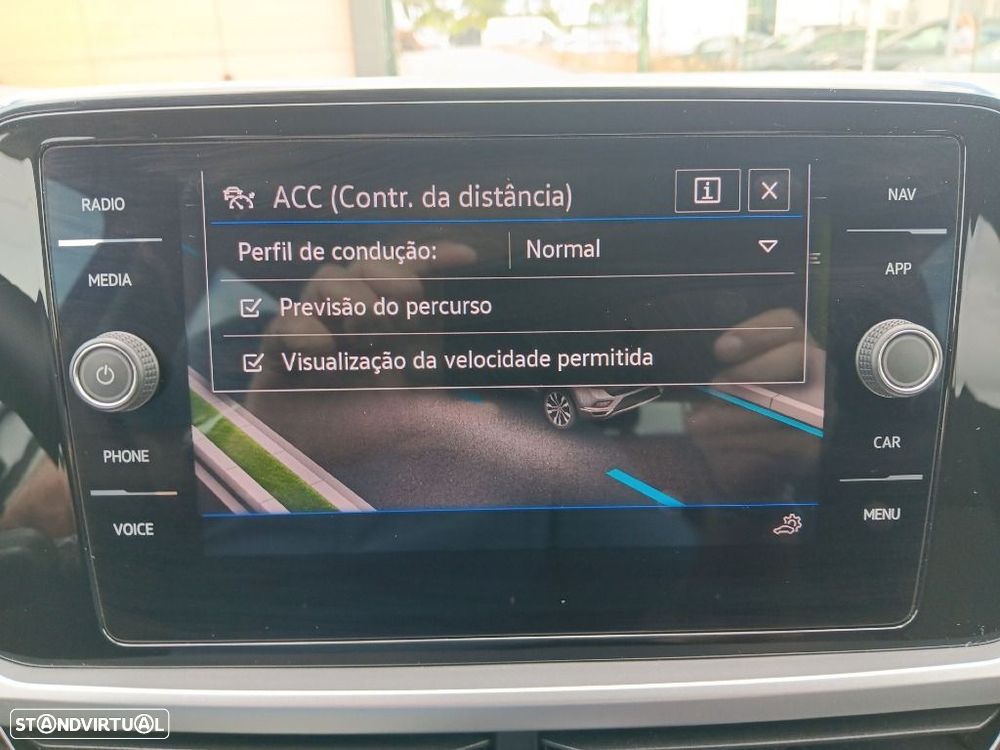 VW T-Roc 1.0 TSI Urban - 25