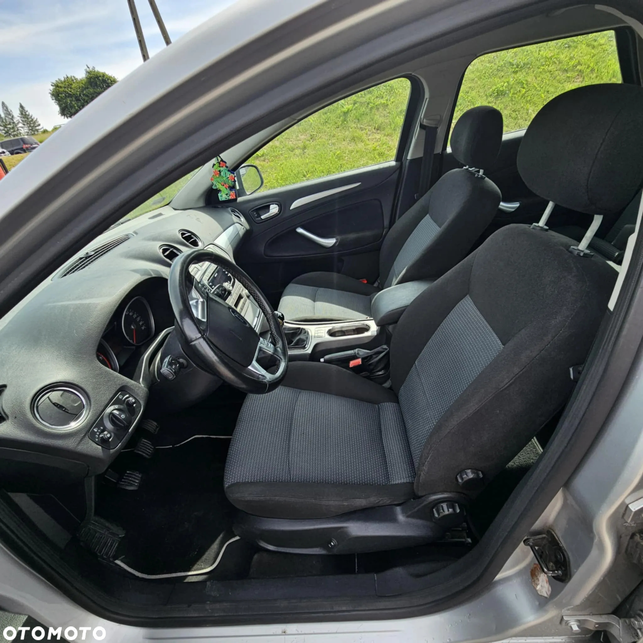 Ford Mondeo Turnier 2.0 TDCi Trend - 6