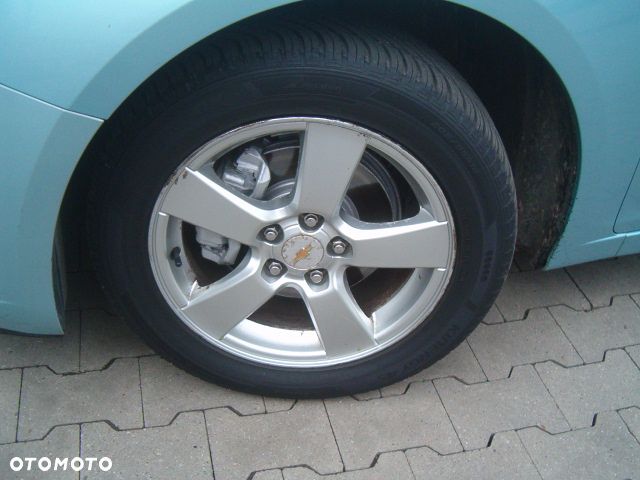 Chevrolet Cruze - 17
