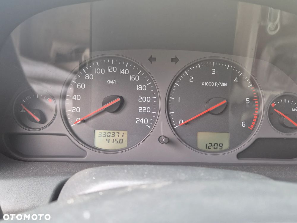 Volvo V40 - 20